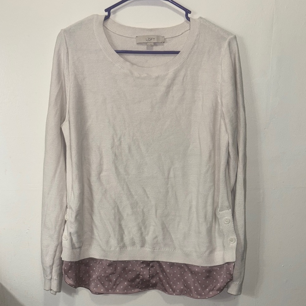 LOFT Ivory Sweater with Mauve Polka Dot Hem woman’s size large classy